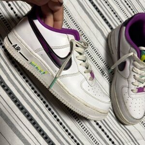 Nike White and Purple Air Sneakers